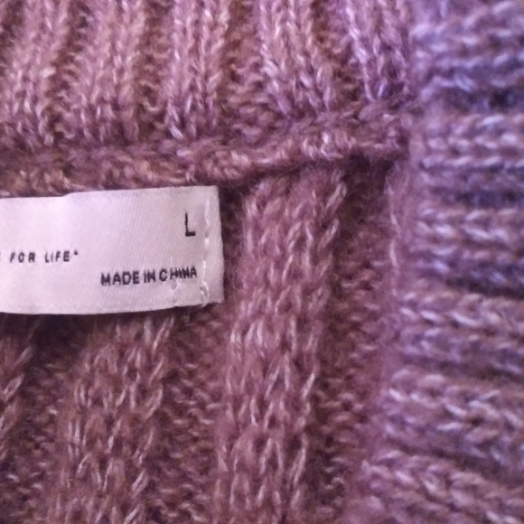 Chunky Corded Sweater - Picture 2 of 3